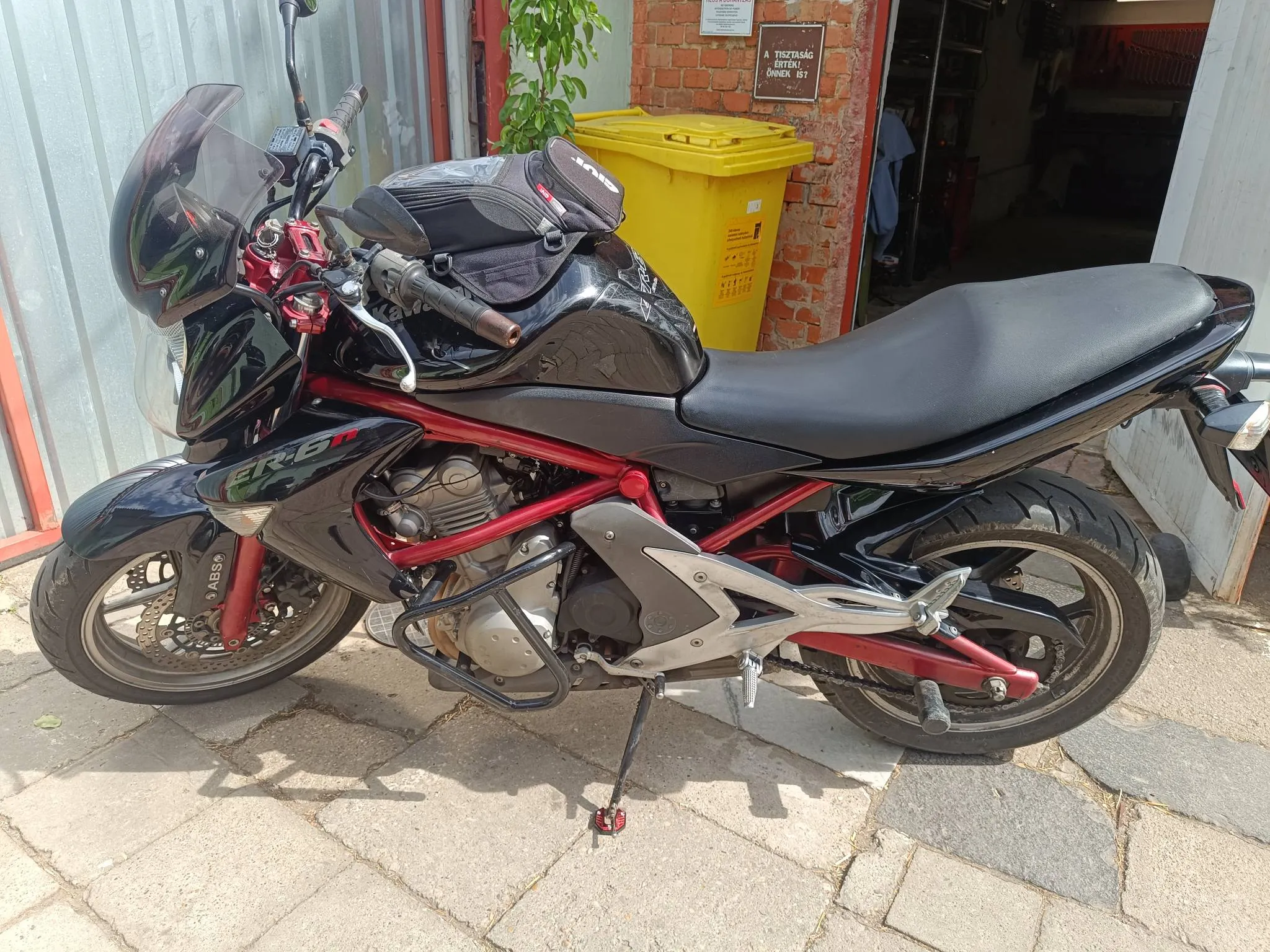 Referencia fotó 115